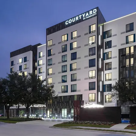 Courtyard By Marriott Houston Heights/I-10 Hotel